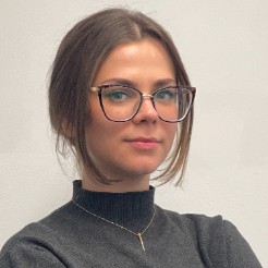 Zahra Fakher