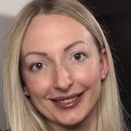 Geri-Bogyai Cintia