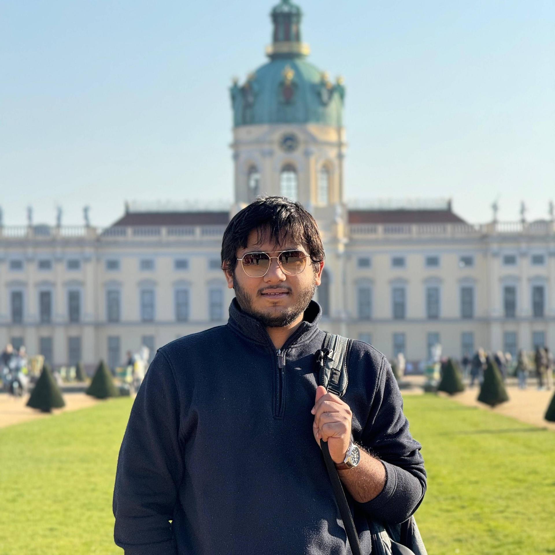 Dhruv Hiteshkumar Bhinarwala