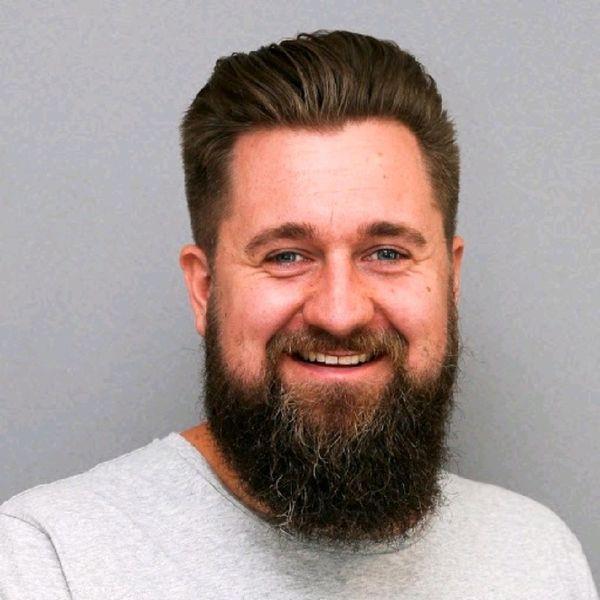 MAIK SIEDSCHLAG