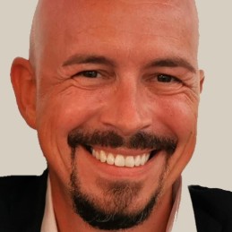 Timo Scheuer
